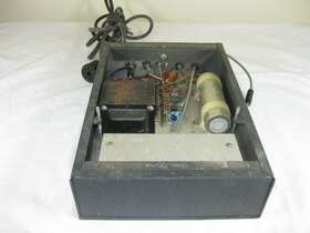 Johnson 239-0123 Vintage E.f. Co Ac Power Supply Model 239-0211-003 13.5 Volt Dc