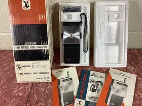 Johnson 242-190 Vintage 1966 2 - Way Portable Radio Transceiver M-190 Catalog