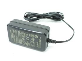 Yaesu Sad-25 Ham Radio Power Supply/ac Adapter Good Condition