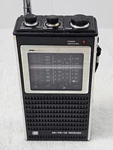 Vtg Kmart Am Fm Cb 40 Channel Portable Radio Long Antenna For Parts Repair. Fixed Price $28.38.