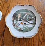 Vintage Currier & Ives The Homestead Winter Wall Decor Collector's Plate. Fixed Price $10.99.