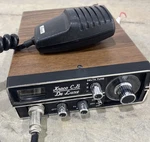 Vtg Kraco KCB-4020 Channel Mobile 2-WAY Radio Citizens Band With Mic-as Is. Fixed Price $29.99.